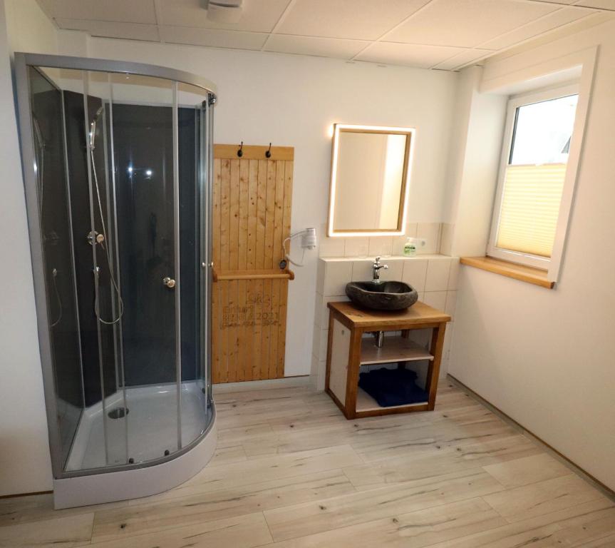 Gästezimmer zum rotem Karpfen room 6